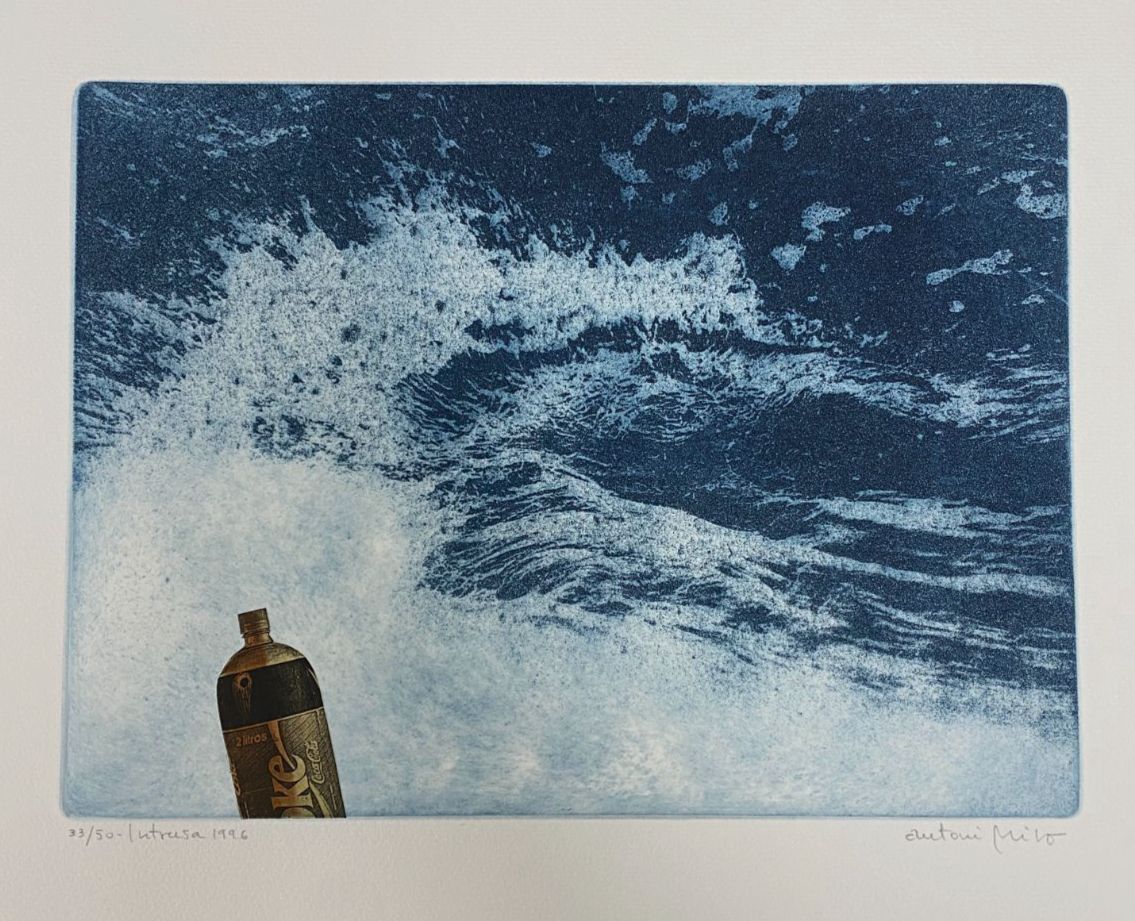 Antoni Miró Bravo "Intrusa" Fine Wall Art | 15 x 21"